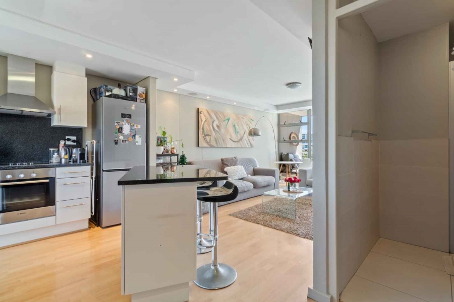 2 Bedroom Property for Sale in Sea Point Western Cape